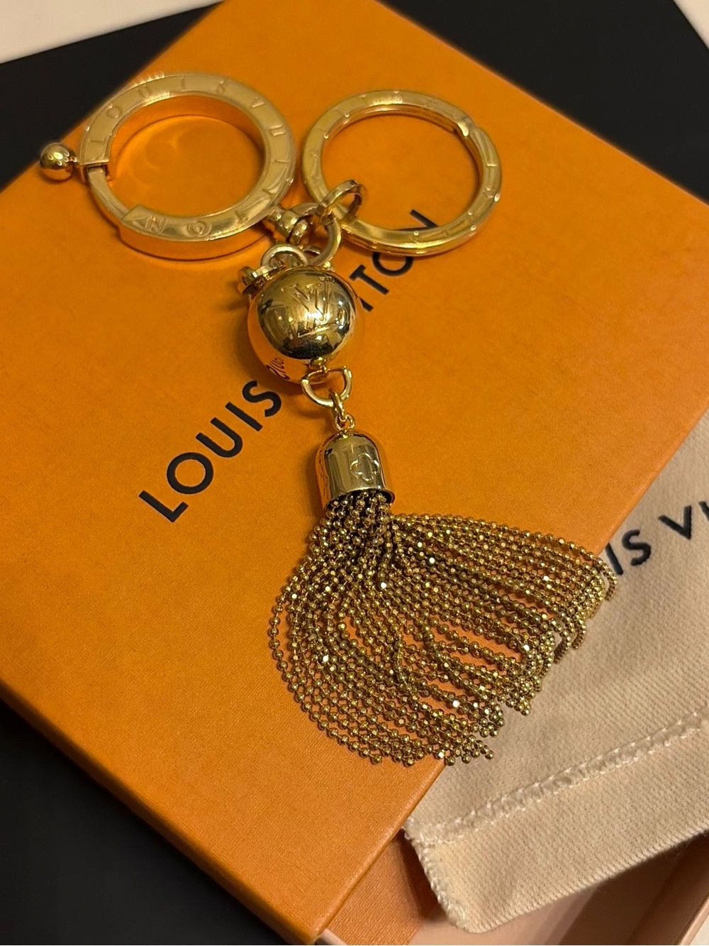 Louis Vuitton Porte Cles Swing Tassel Key Holder Bag Charm EUC with dusty & box